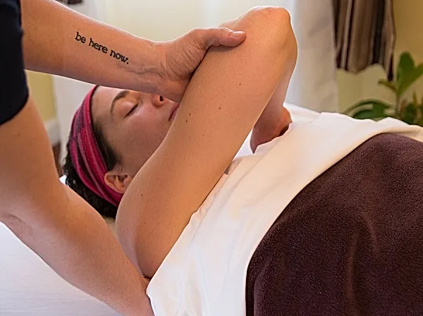Cervical medical massage session